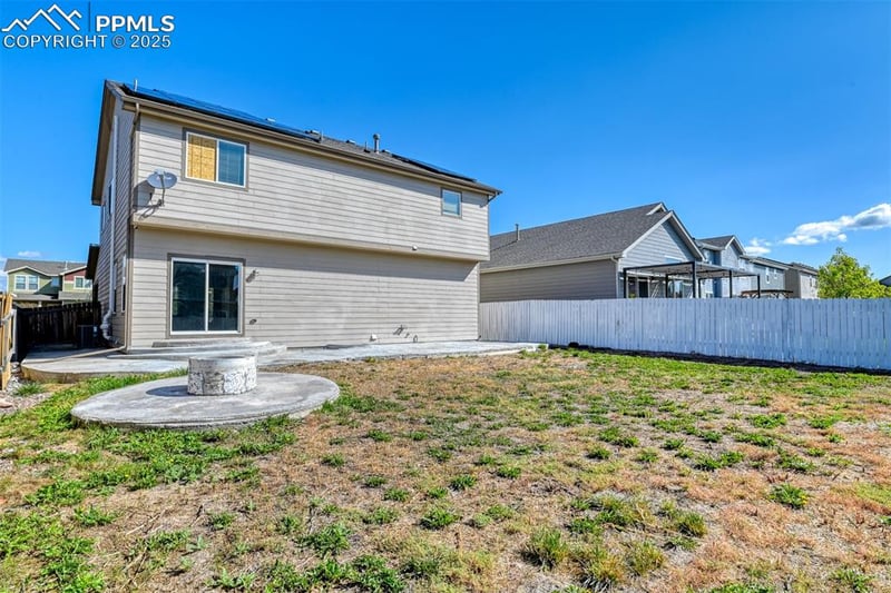 10405 Abrams Dr, Colorado Springs, CO 80925