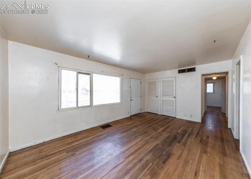 1043 Norwood Ave, Colorado Springs, CO 80905