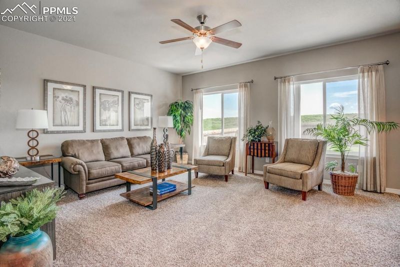 10430 Beckham St, Peyton, CO 80831