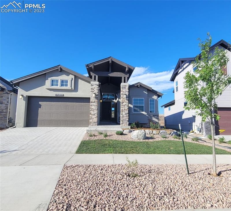 10435 Finn Dr, Colorado Springs, CO 80924