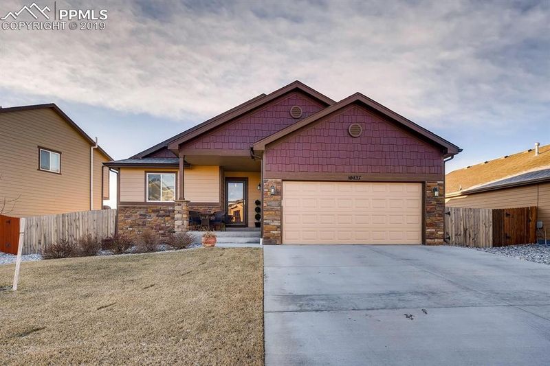 10437 Declaration Dr, Colorado Springs, CO 80925