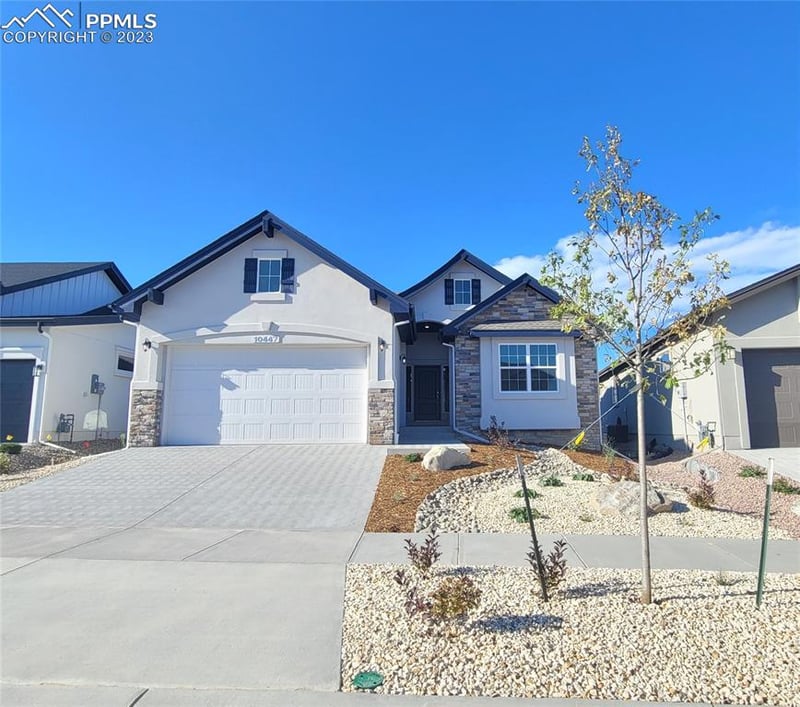 10447 Finn Dr, Colorado Springs, CO 80924