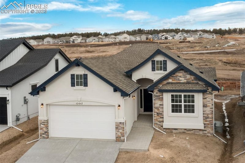10447 Finn Dr, Colorado Springs, CO 80924
