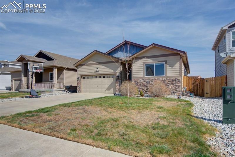 10448 Abrams Dr, Colorado Springs, CO 80925
