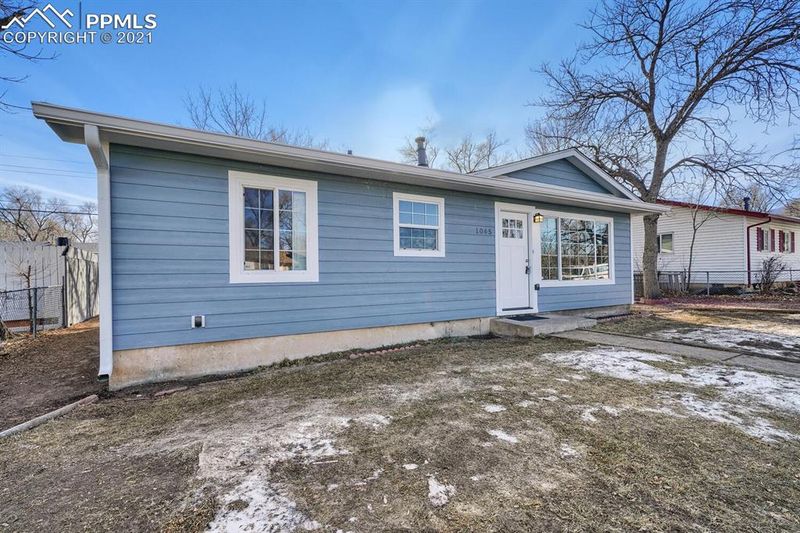 1045 Montrose Ave, Colorado Springs, CO 80905