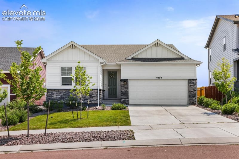 10450 Summer Ridge Dr, Peyton, CO 80831