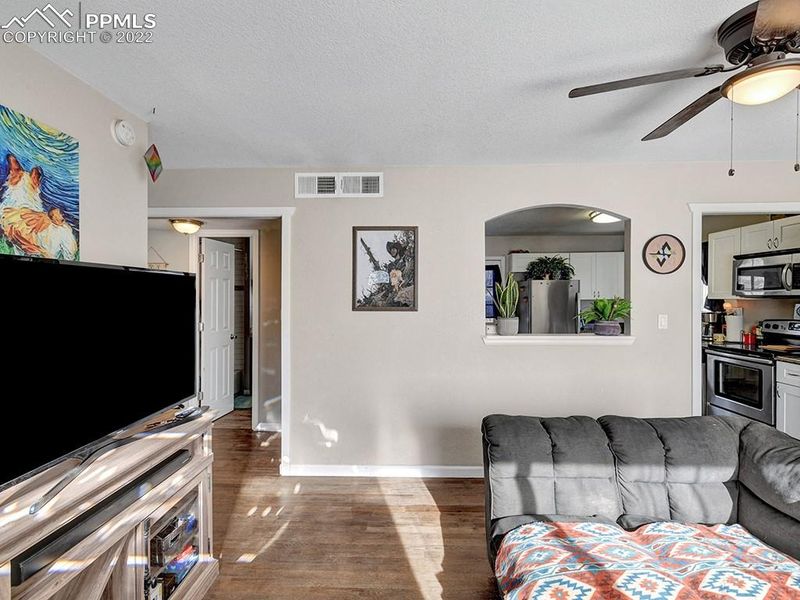 1046 Florence Ave, Colorado Springs, CO 80905