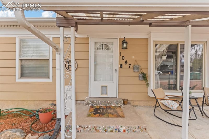 1047 Florence Ave, Colorado Springs, CO 80905