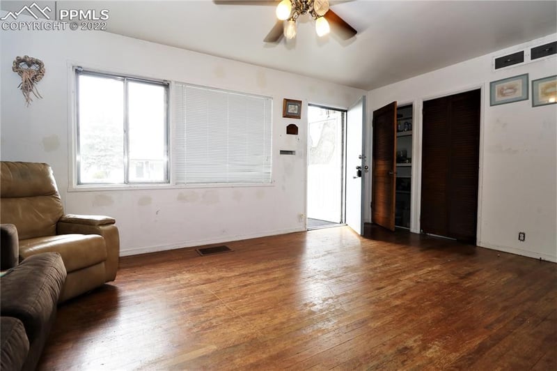1047 Montrose Ave, Colorado Springs, CO 80905
