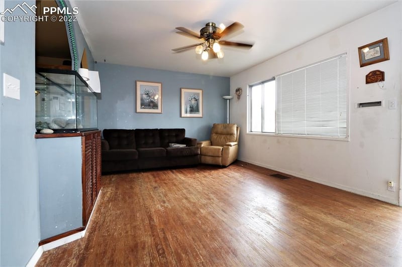 1047 Montrose Ave, Colorado Springs, CO 80905