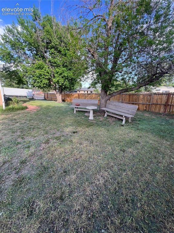 1049 Cambridge Ave, Colorado Springs, CO 80906