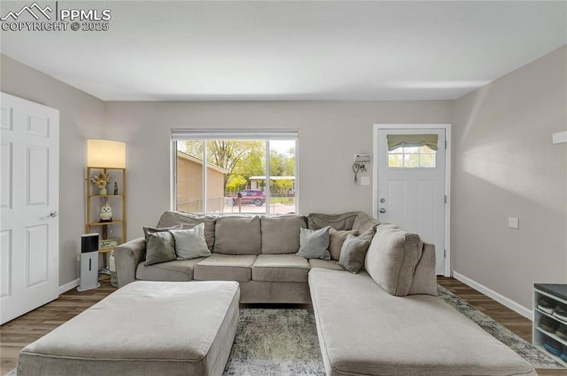 105 Easy St, Colorado Springs, CO 80911