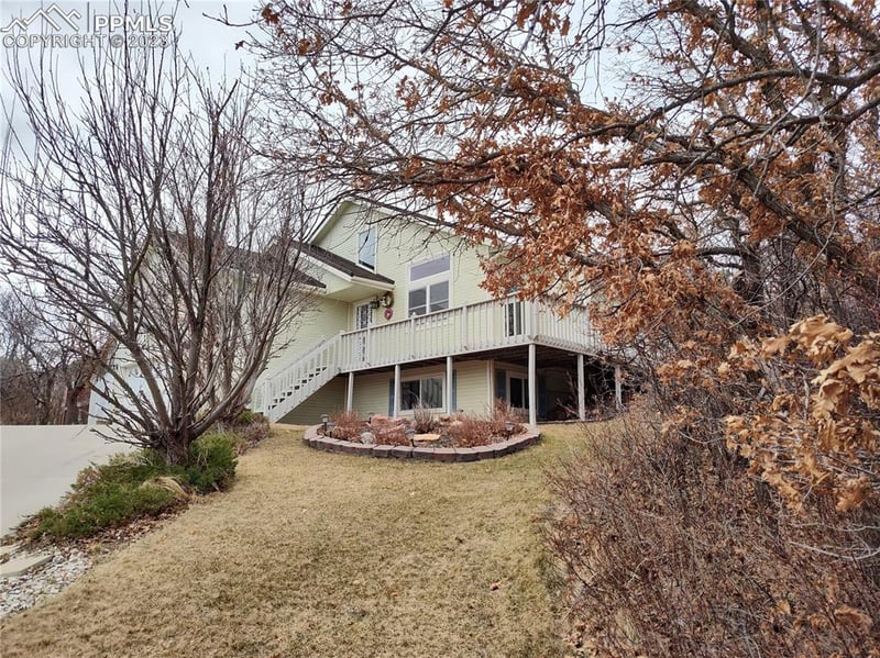 105 Pauma Valley Dr, Colorado Springs, CO 80921