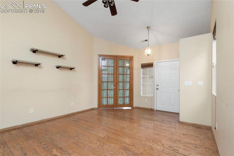 1050 Clogger Ln, Fountain, CO 80817
