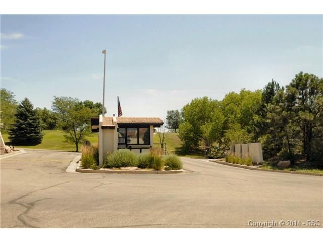 1050 Fontmore Rd #B, Colorado Springs, CO 80904