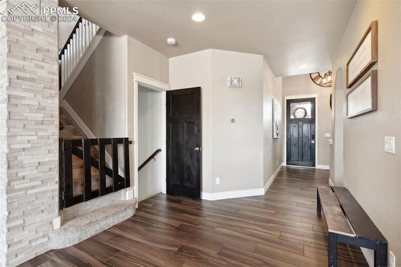 10502 Abrams Dr, Colorado Springs, CO 80925