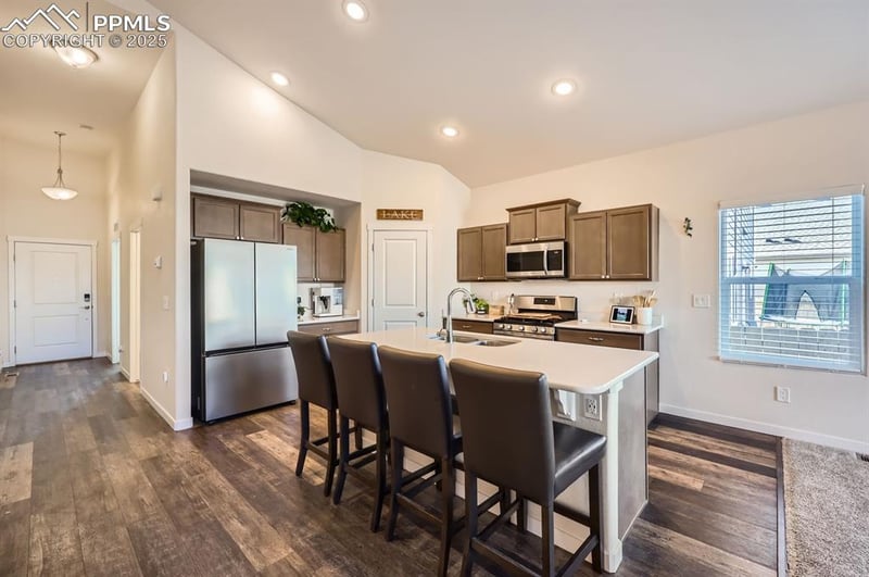 10504 Kalama Dr, Colorado Springs, CO 80925