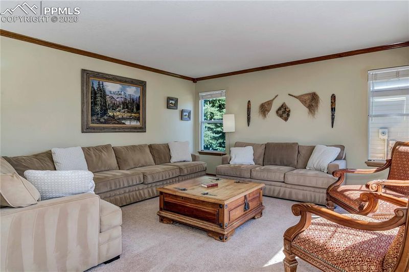 10505 Paxton Ct, Parker, CO 80134