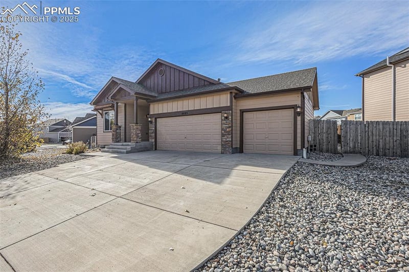 10525 Abrams Dr, Colorado Springs, CO 80925