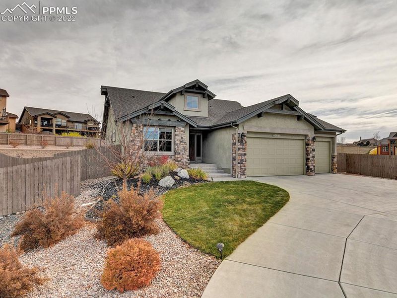 10527 Old Stable Ct, Colorado Springs, CO 80908