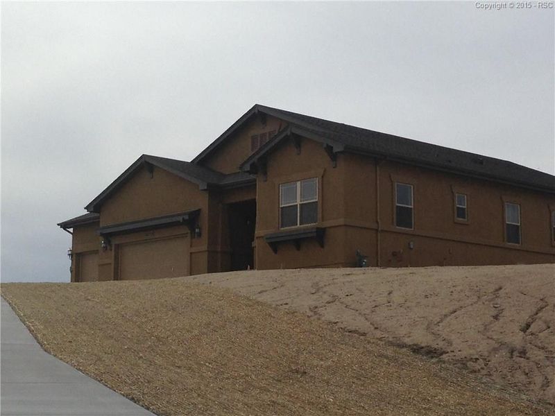 10528 Echo Canyon Dr, Colorado Springs, CO 80908