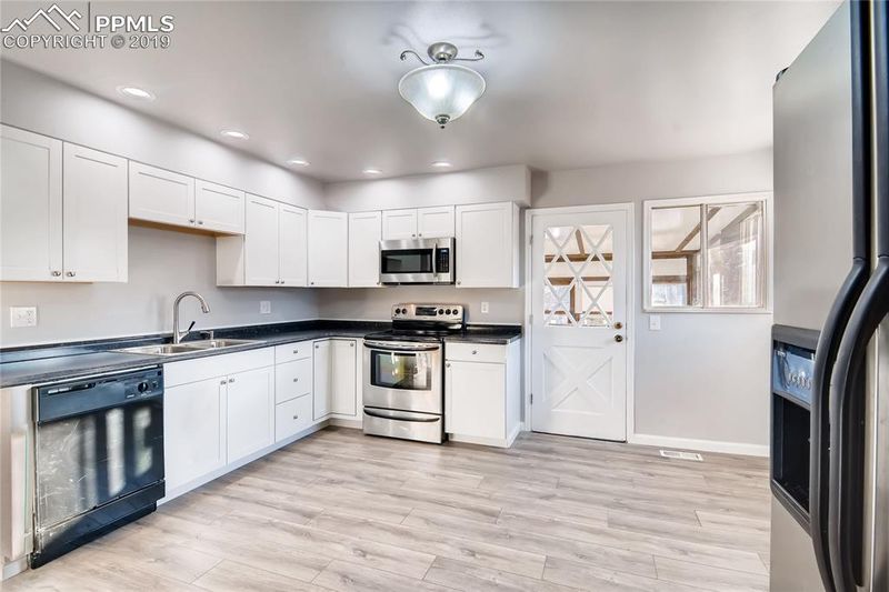 1053 Mount Werner Cir, Colorado Springs, CO 80905