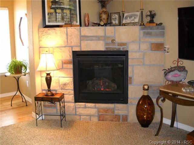 1054 Diamond Rim Dr, Colorado Springs, CO 80921