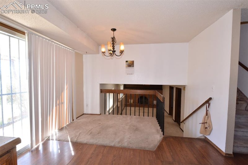 1055 Branding Iron Dr, Colorado Springs, CO 80915