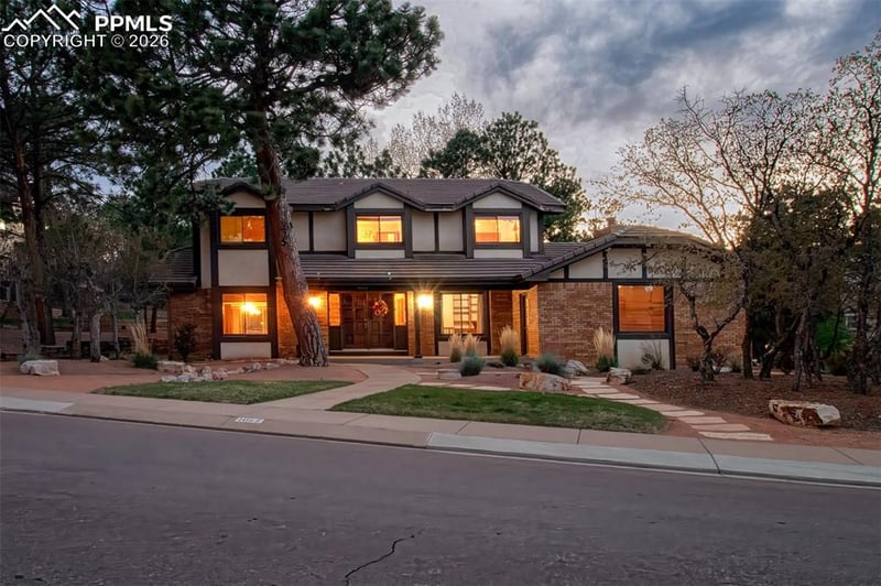 1055 Point Of The Pines Dr, Colorado Springs, CO 80919
