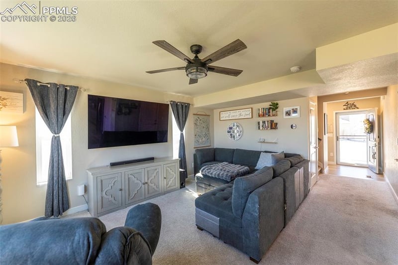 10552 Horton Dr, Colorado Springs, CO 80925