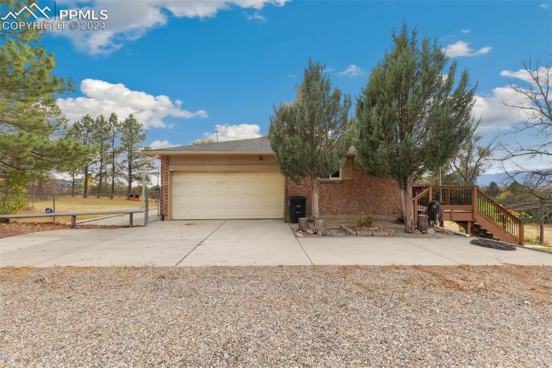 10555 Rolling Ridge Rd, Colorado Springs, CO 80925