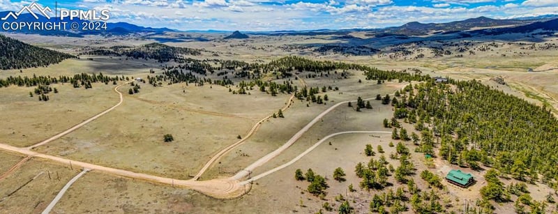 1056 Willow Way, Jefferson, CO 80456
