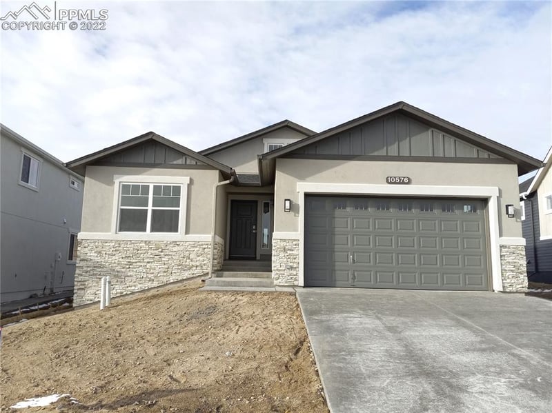10576 Grand Lawn Cir, Colorado Springs, CO 80924