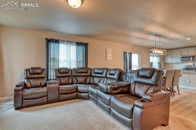 10591 Horton Dr, Colorado Springs, CO 80925