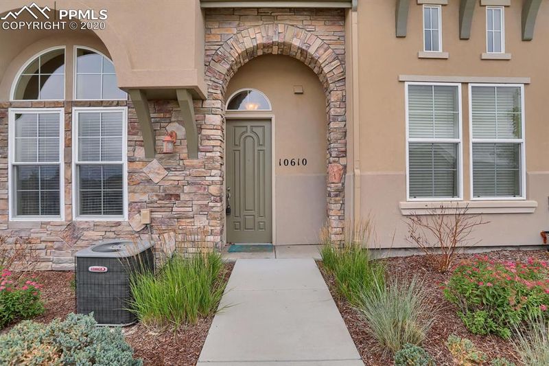 10610 Silverton Creek Point, Colorado Springs, CO 80908