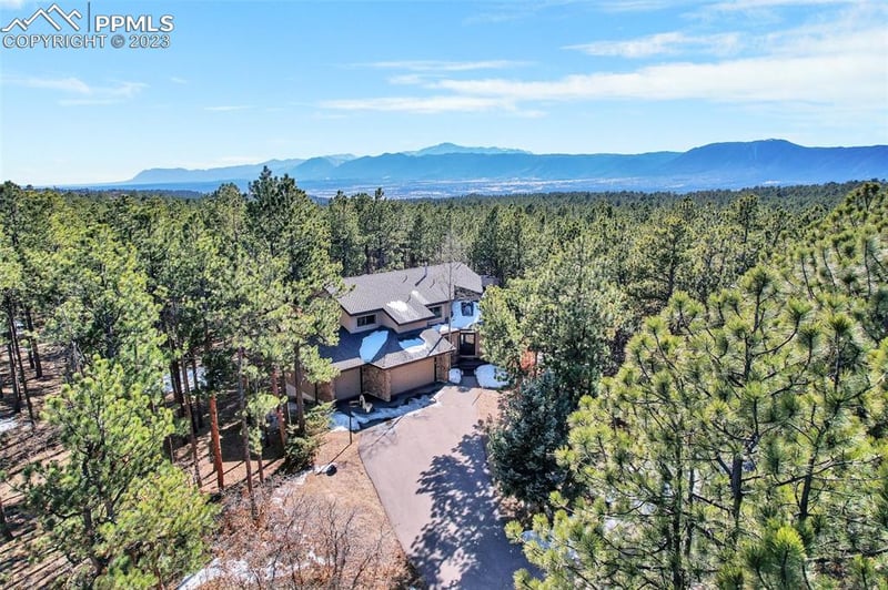 1062 Golden Pine Ln, Monument, CO 80132