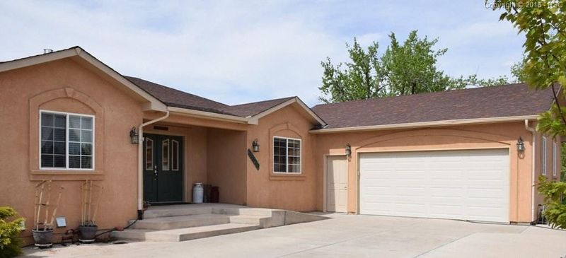 10620 Double D Rd, Fountain, CO 80817