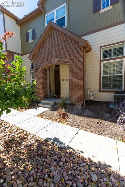 10621 Silverton Creek Point, Colorado Springs, CO 80908