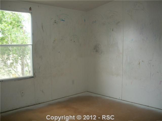 1065 Claiborne Rd, Colorado Springs, CO 80906