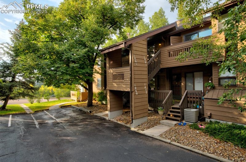 1065 Moorings Dr, Colorado Springs, CO 80906