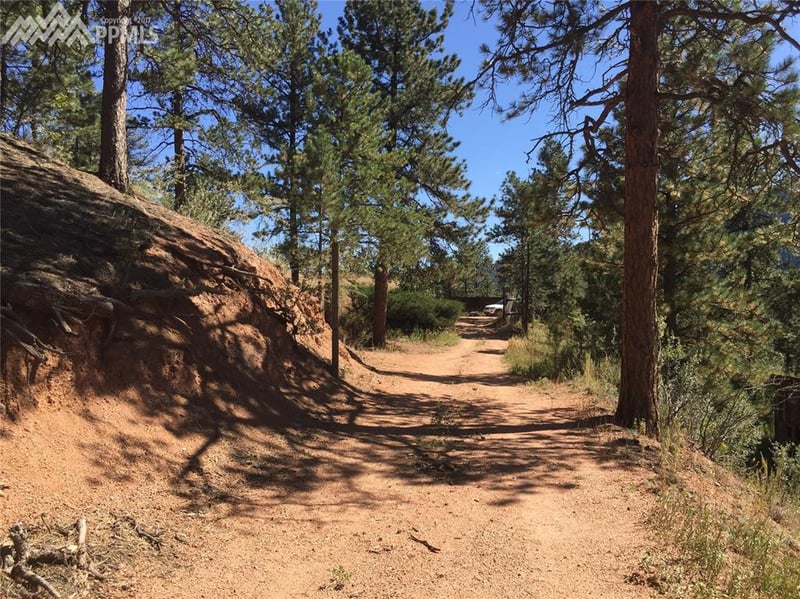 10650 W Highway 24 Hw, Green Mountain Falls, CO 80819