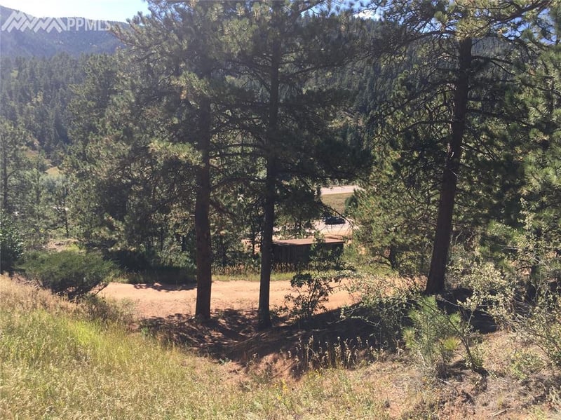 10650 W Highway 24 Hw, Green Mountain Falls, CO 80819