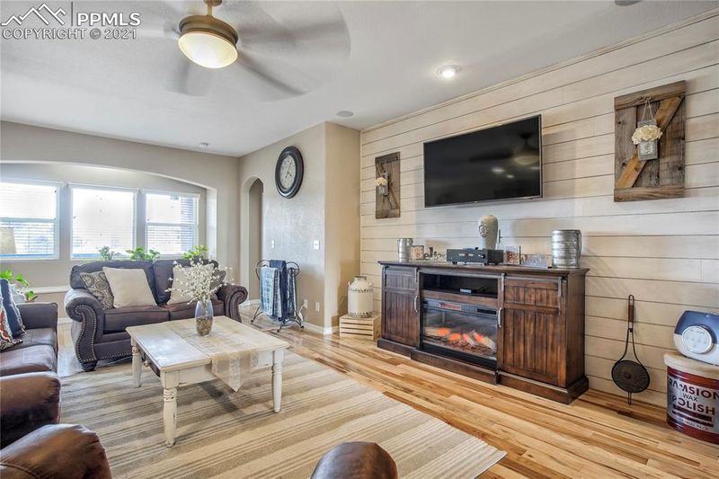 10665 Delaney Ln, Fountain, CO 80817