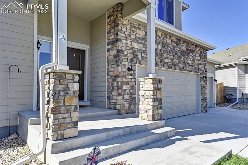 10667 Desert Bloom Way, Colorado Springs, CO 80925