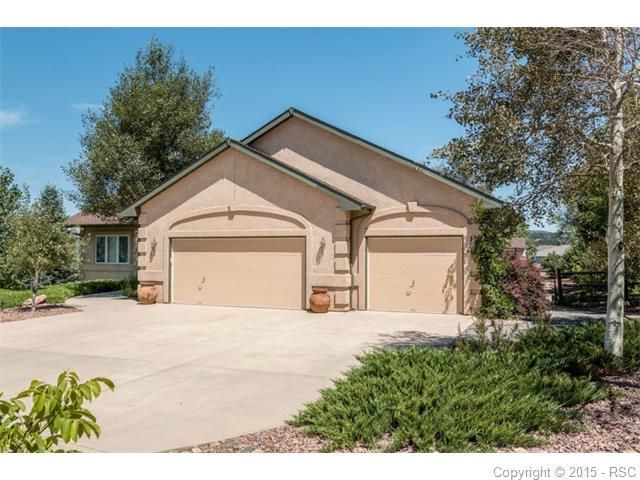 1069 Caribou Dr, Monument, CO 80132