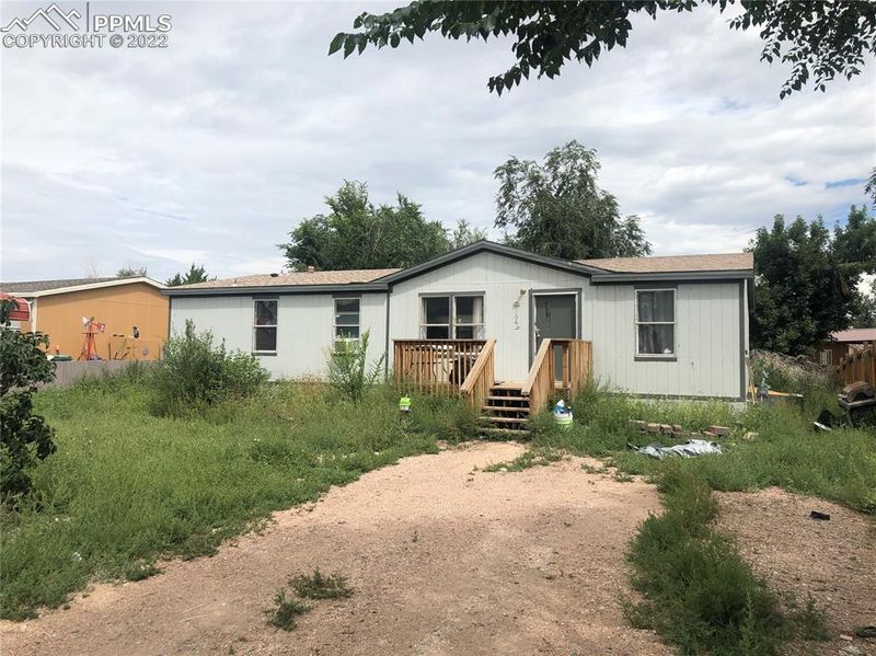 1069 Claiborne Rd, Colorado Springs, CO 80906