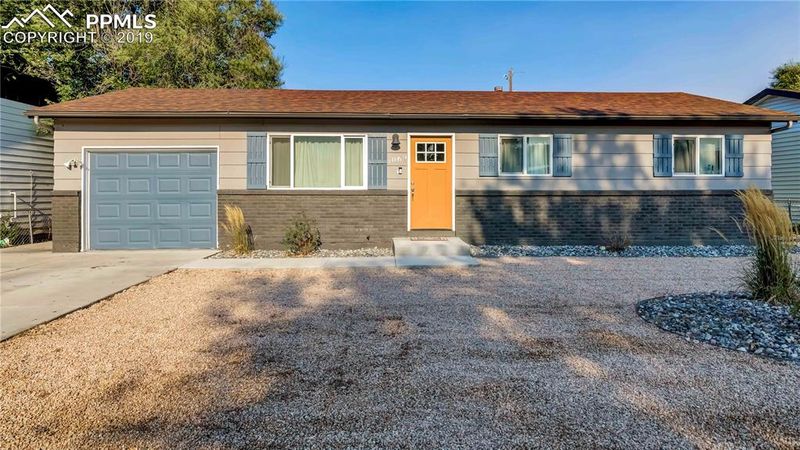 1069 Maxwell St, Colorado Springs, CO 80906