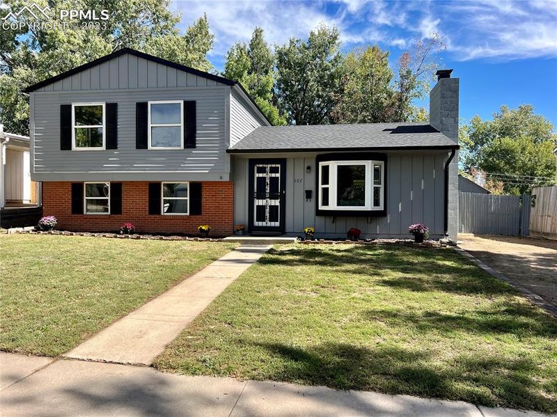 107 Arlen St, Colorado Springs, CO 80909