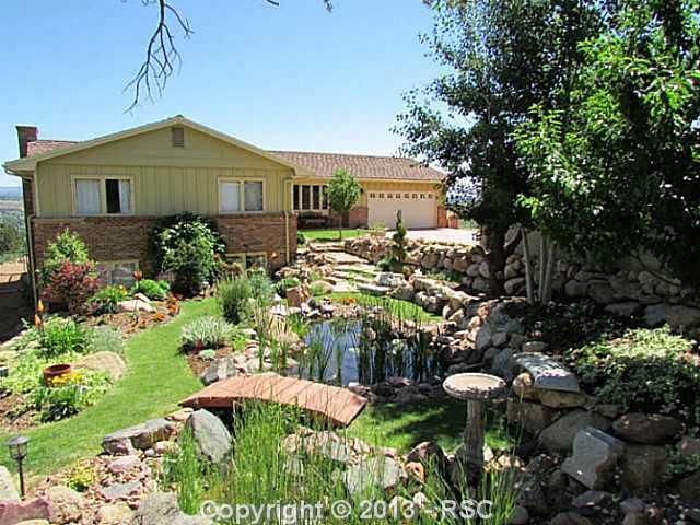 107 Bevers Pl, Manitou Springs, CO 80829