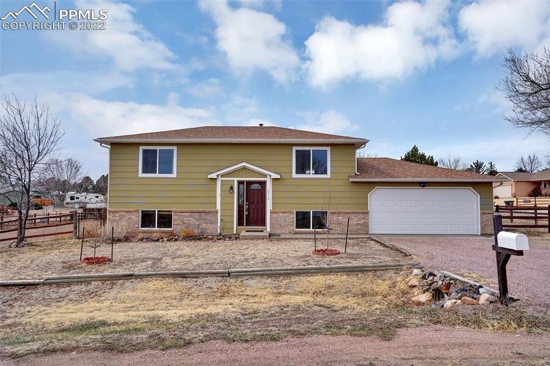 10710 Sunrise Rd, Fountain, CO 80817